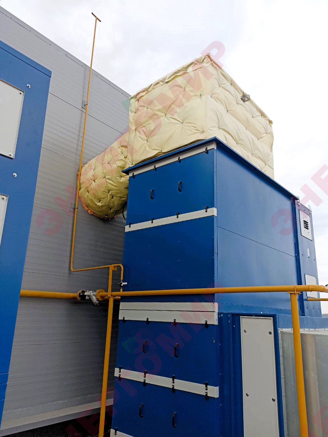 Теплогенератор рекуперативный ВТР-500, установленный на объекте